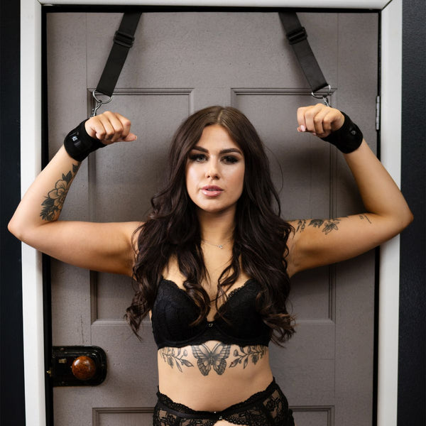 SEI MIO - Doorway Control Play - Adjustable Over-Door Cuff Restraints