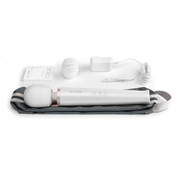 Rechargeable White Massager by Le Wand