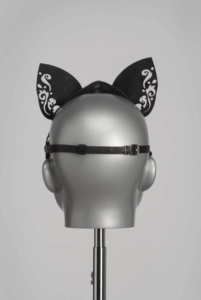 Lilly Luxury Leather Couture Cat Mask by VoyeurX